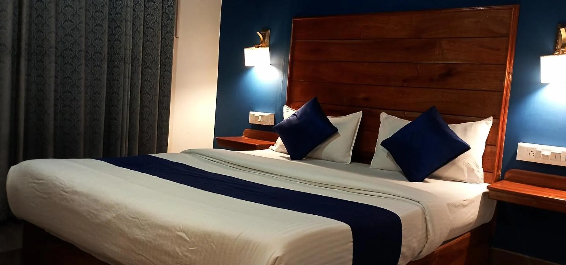 Homestay Winter Gardens Apartment Anachal India