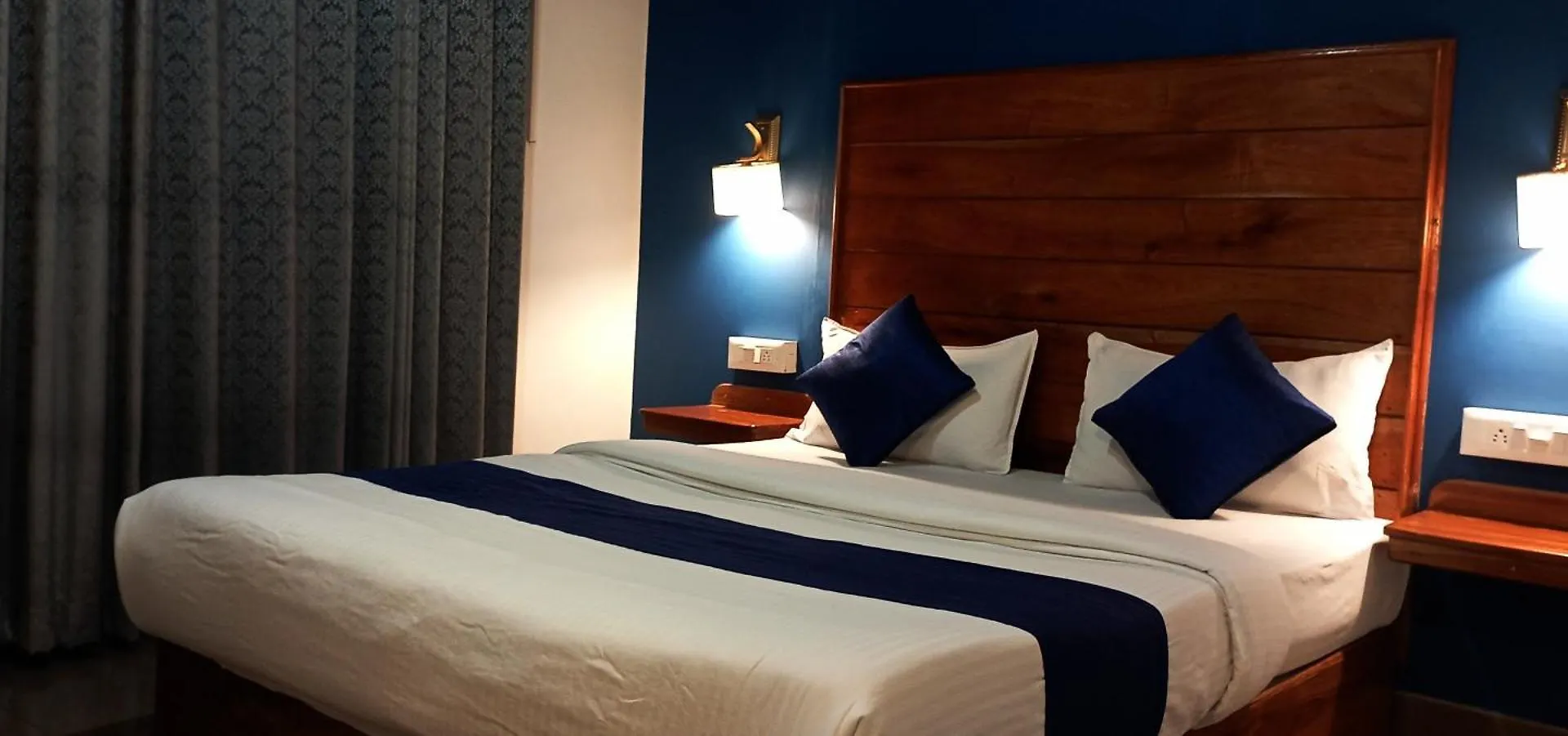 Winter Gardens Apartment Anachal 0*,  India