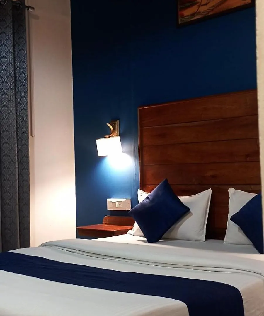 Homestay Winter Gardens Apartment Anachal