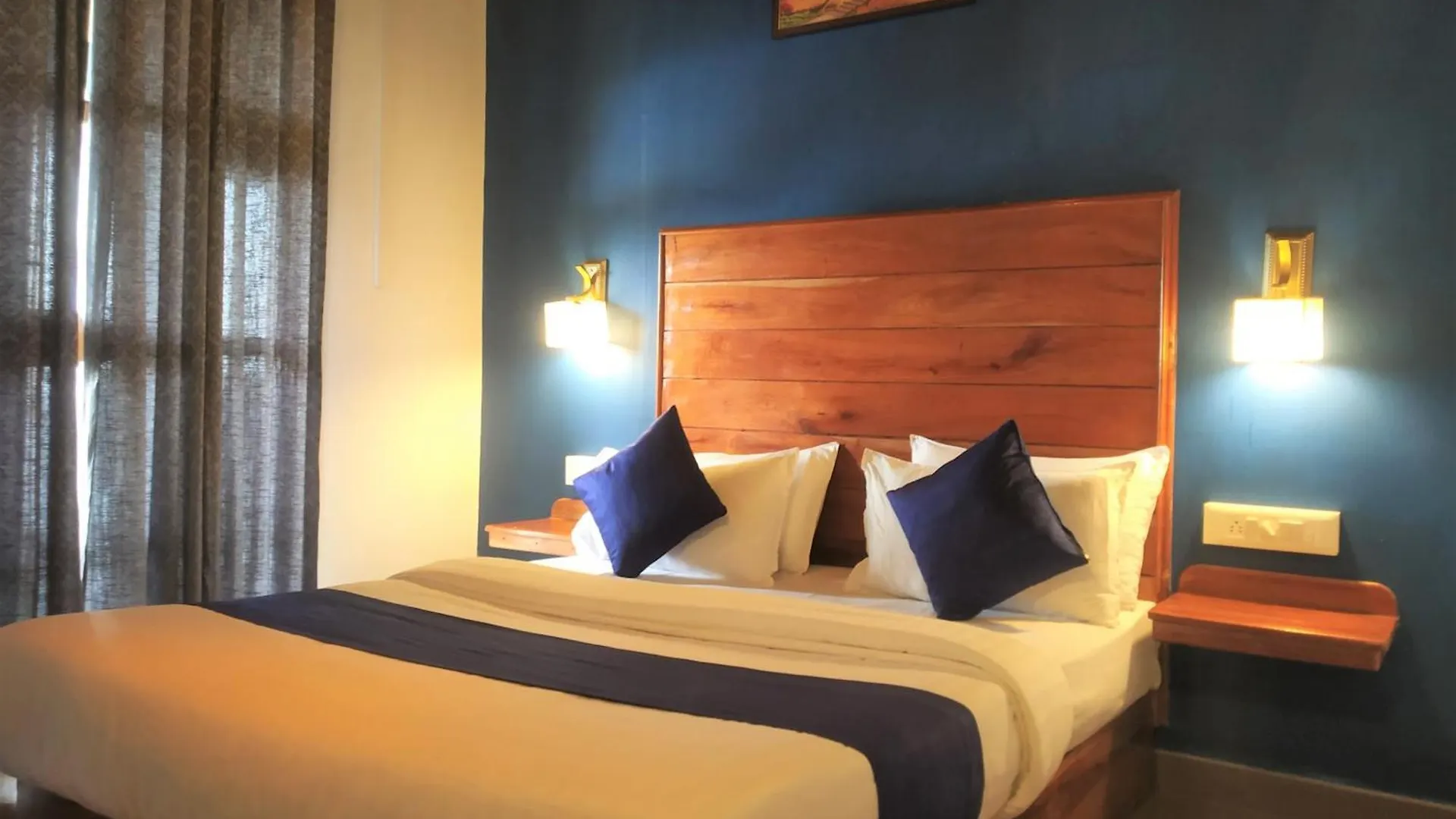 Homestay Winter Gardens Apartment Anachal